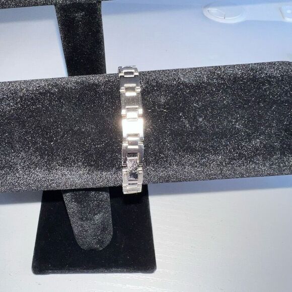 Gucci Vintage Stainless Quartz Wristwatch Series 28891 Black Face New Battery - Picture 4 of 8